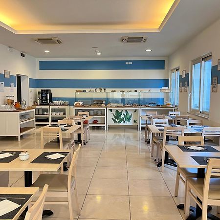 Hotel Berenice Rimini Extérieur photo