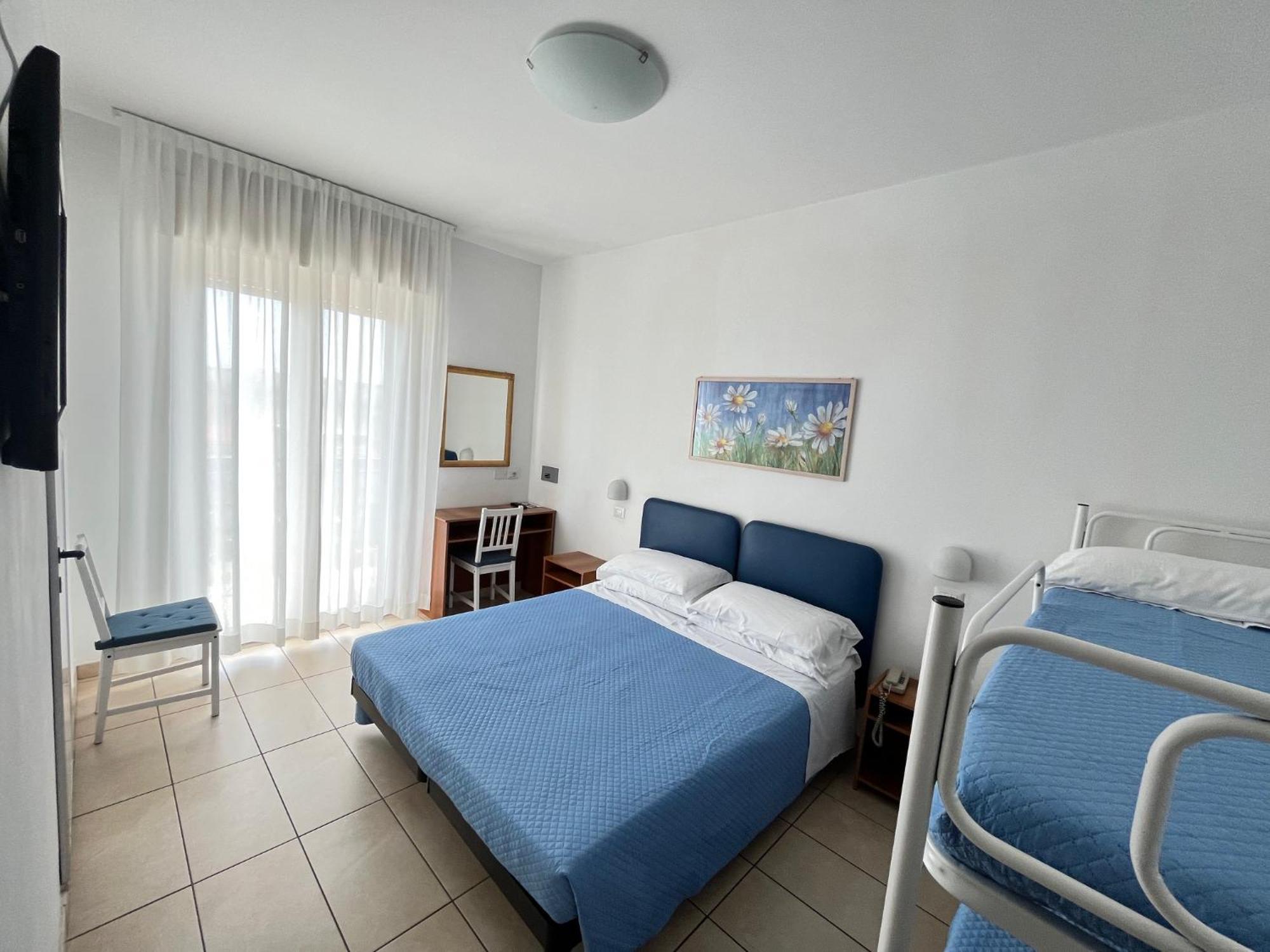Hotel Berenice Rimini Extérieur photo